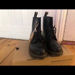 NEVER WORN Doc Martens size 7